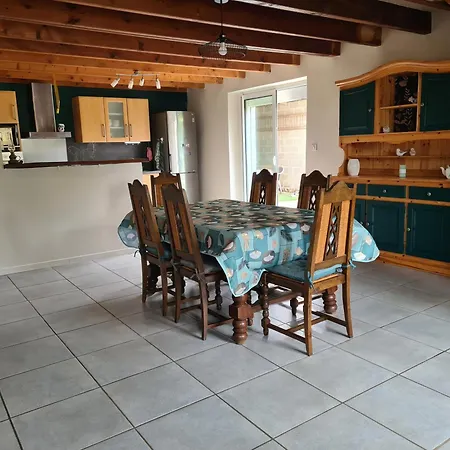 بيت للعطل Chez Dede *