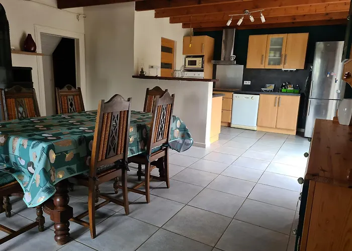 بيت للعطل Chez Dede *