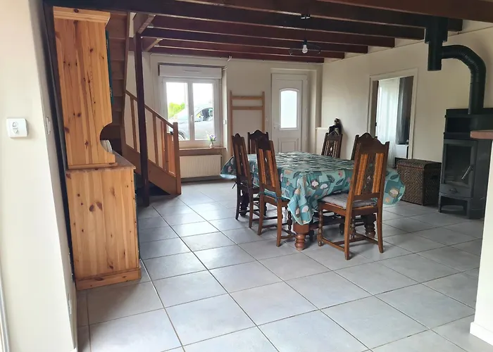 Chez Dede بيت للعطل *